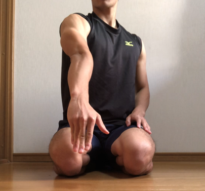 クロール 効率よくストロークの力を出す感覚 伸び方 スイムコーチ トレーナー尾崎優作